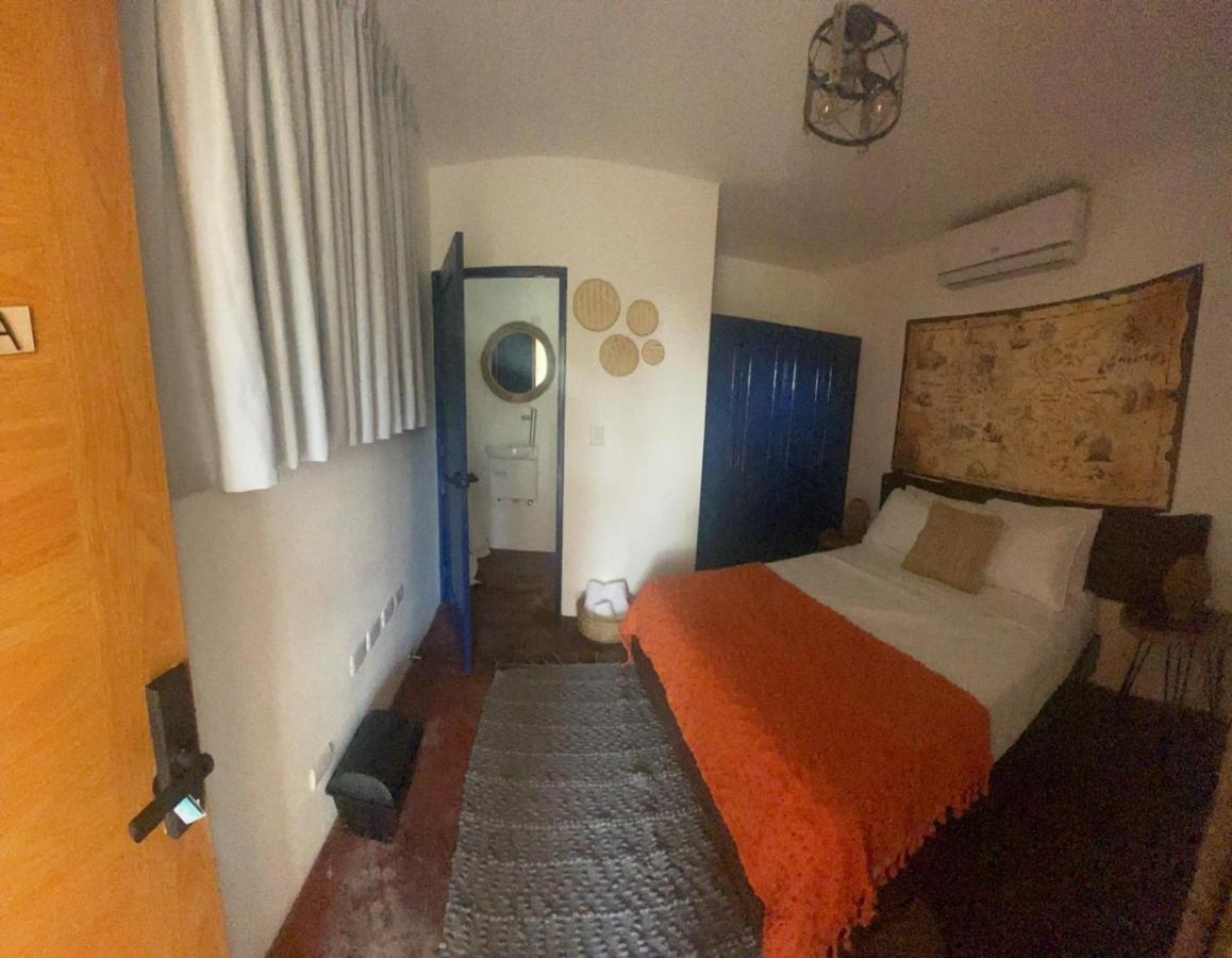 Studio 27 Colonial, Centro Historico Санто-Доминго Экстерьер фото