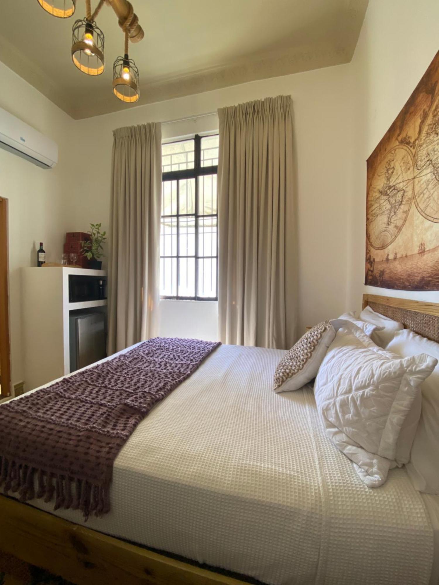 Studio 27 Colonial, Centro Historico Санто-Доминго Экстерьер фото